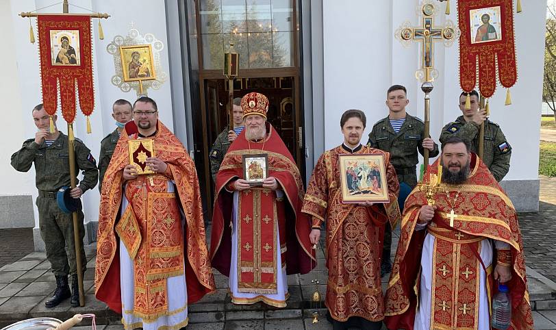Престольный праздник в Георгиевском храме при 38-й гвардейской бригаде управления ВДВ Российской Федерации