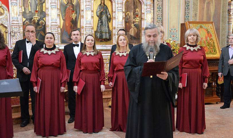 Концерт Патриаршего хора Храма Христа Спасителя в Преображенском храме микрорайона Саввино