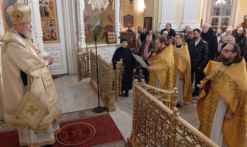 Архиерейское богослужение в Преображенском кафедральном соборе Балашихи