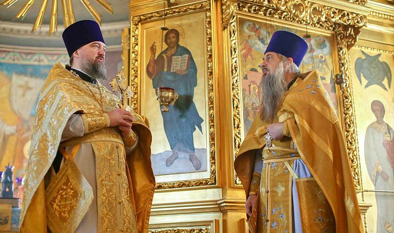 Освящение мемориального камня в дубраве священномученика Алексия Сперанского села Богослово