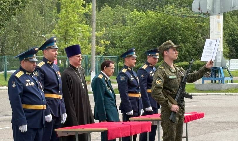 Военная присяга в микрорайоне Северный г. Балашиха