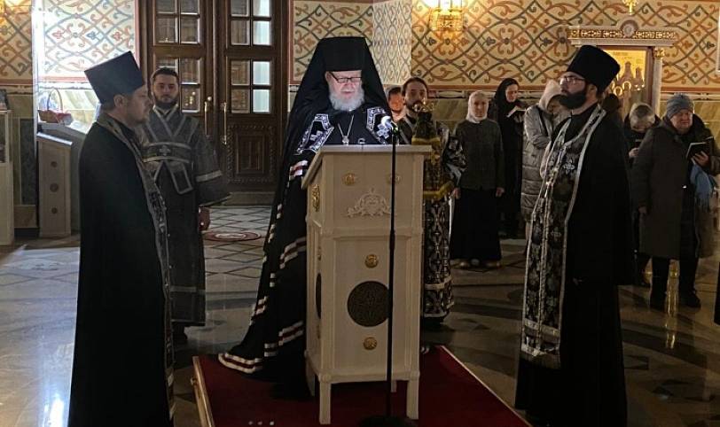 Чтение Великого покаянного канона преподобного Андрея Критского в Князь-Владимирском храме Балашихи 