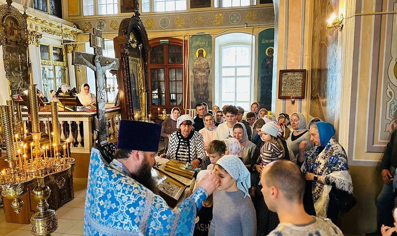Престольный праздник в Богородицерождественском храме деревни Саурово