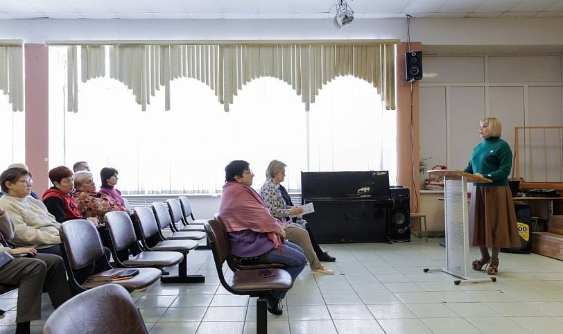 Педагогический совет в средней школе №20 имени Н. З. Бирюкова