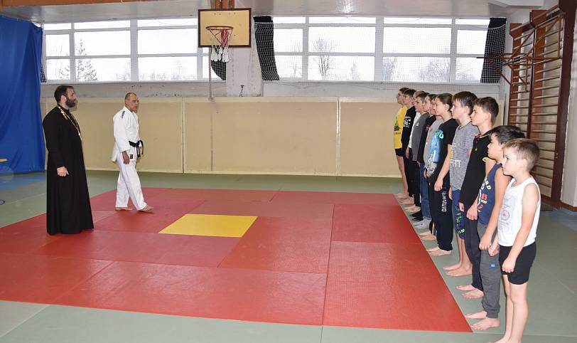 Беседа с активистами общественного движения «Юнармия» в Рошали