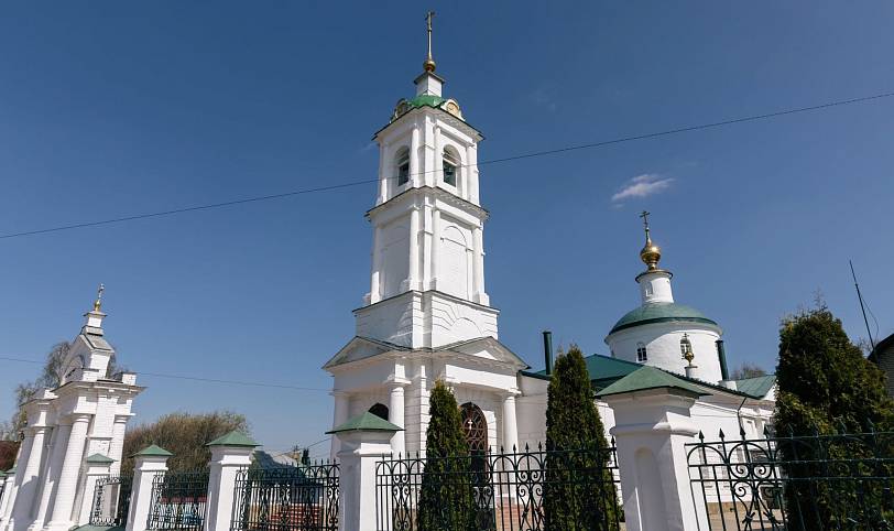 Литургия Преждеосвященных Даров в Богородицерождественском храме деревни Саурово