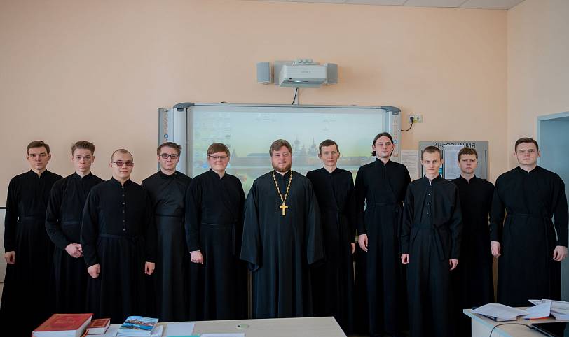 Беседа о пастырском служении в тюрьмах со студентами Коломенской духовной семинарии